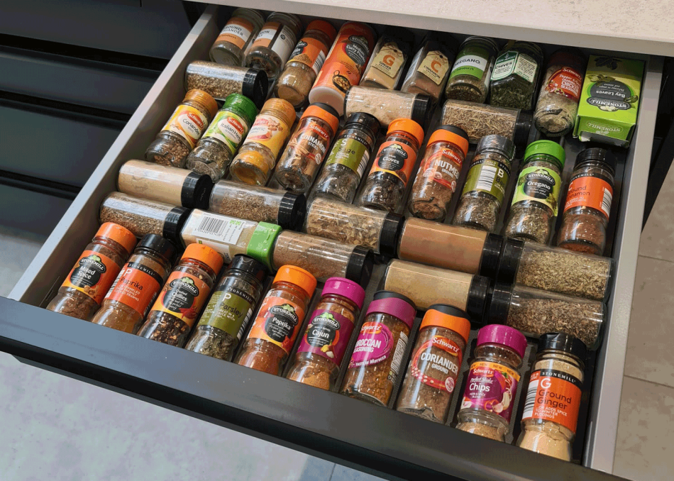 Kitched-spices-drawer